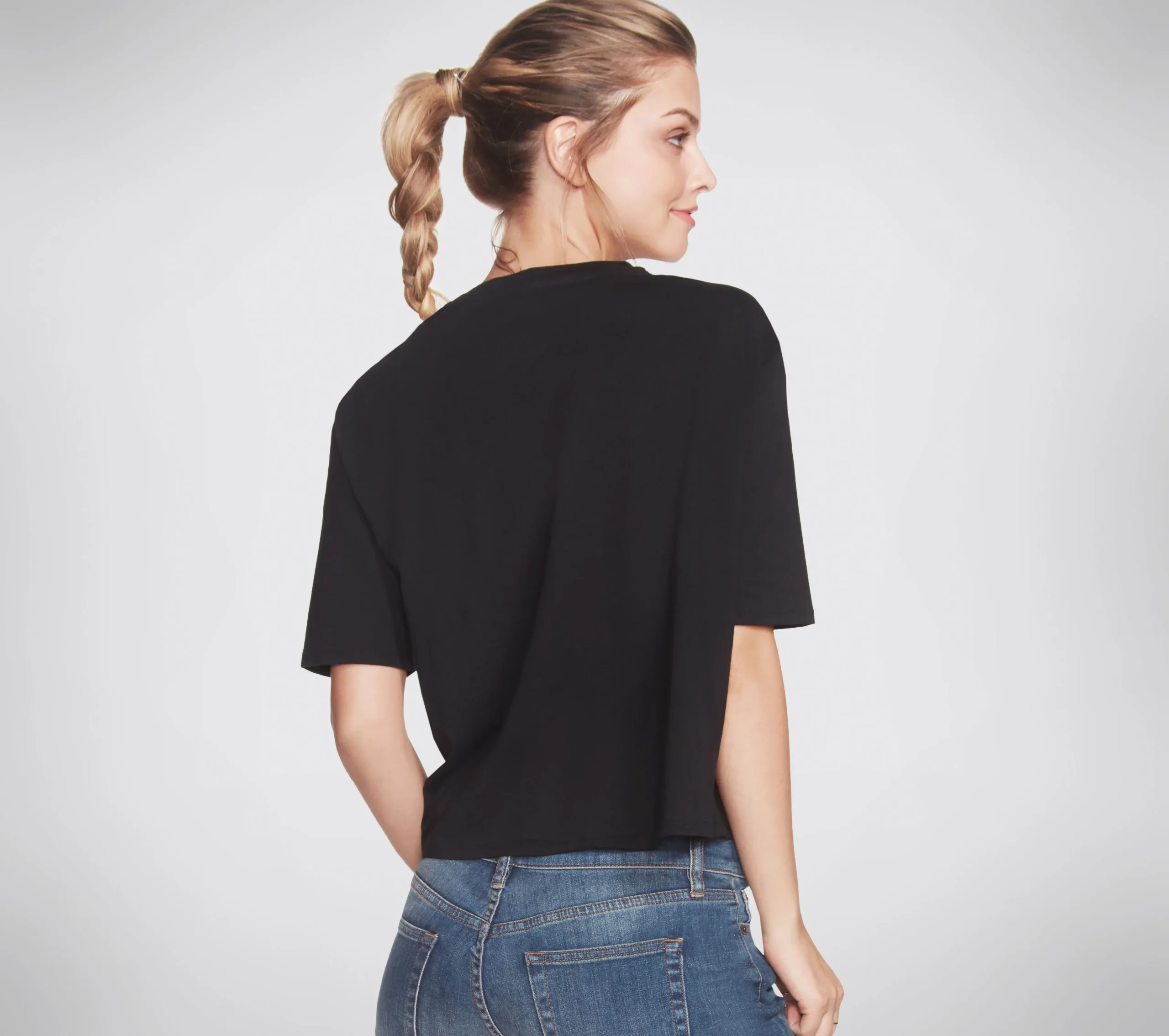 SKECHERS D'Lites Cell Girl Cropped Tee>Mujer Tops Y Partes De Arriba|Tops Y Partes De Arriba