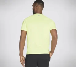 SKECHERS GO DRI Charge Tee>Hombre Partes De Arriba|Partes De Arriba
