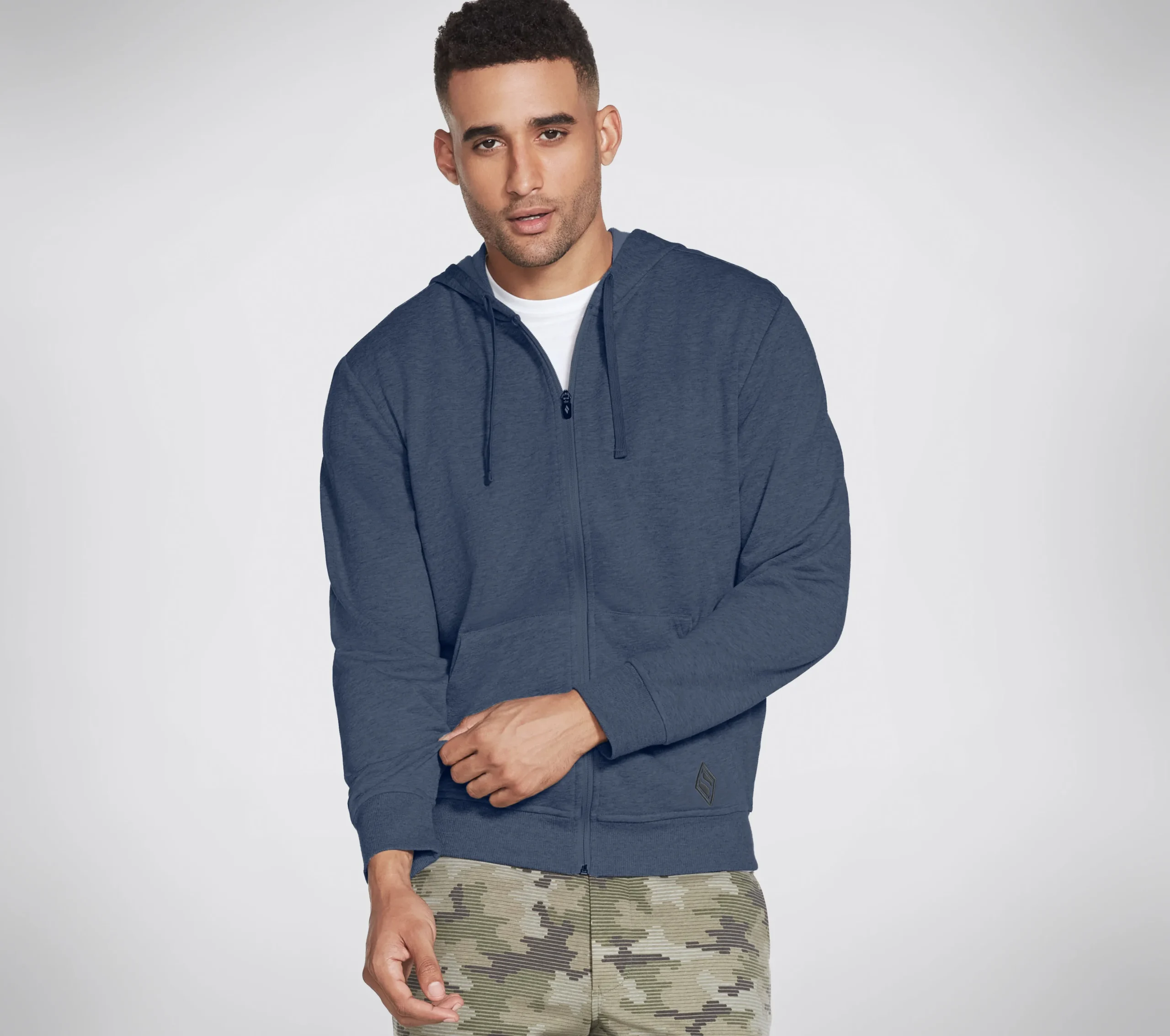 SKECHERS GO WALK Everywhere Hoodie>Hombre Partes De Arriba|Partes De Arriba