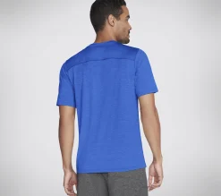 SKECHERS Apparel On The Road Tee>Hombre Partes De Arriba|Partes De Arriba