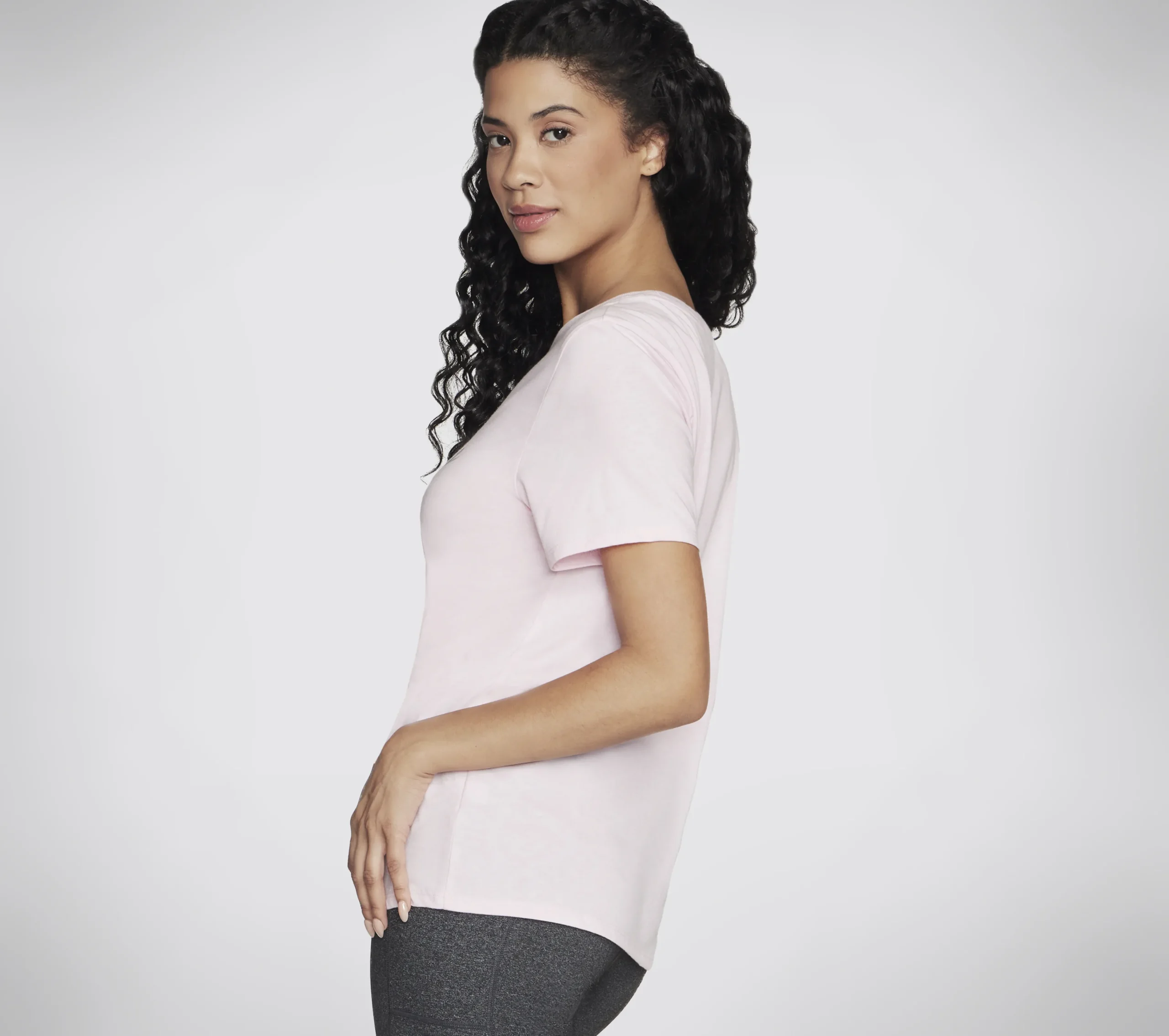 SKECHERS Metallic Logo Tee>Mujer Tops Y Partes De Arriba|Tops Y Partes De Arriba