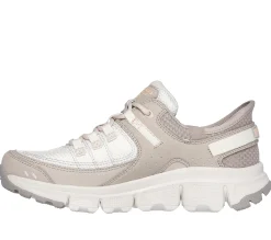 SKECHERS Slip-ins: Summits AT><noscript><img width=